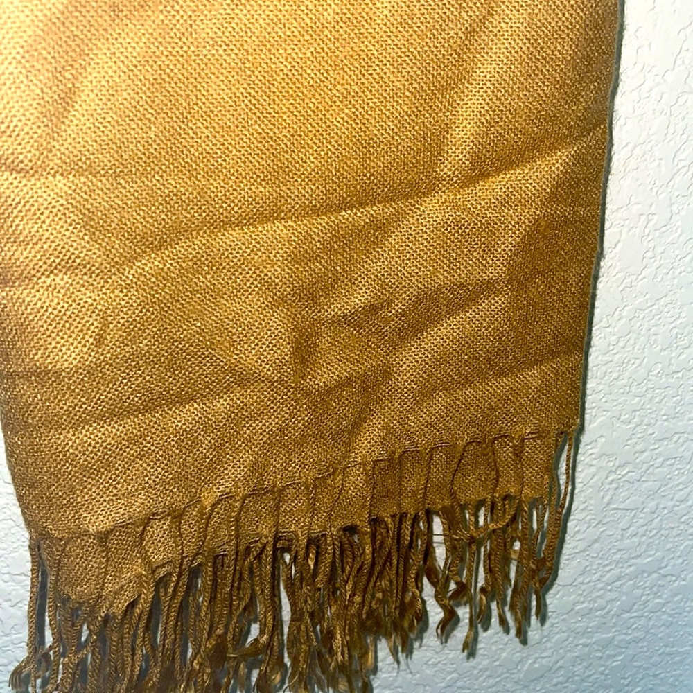 Scarf - Picture 4 of 4
